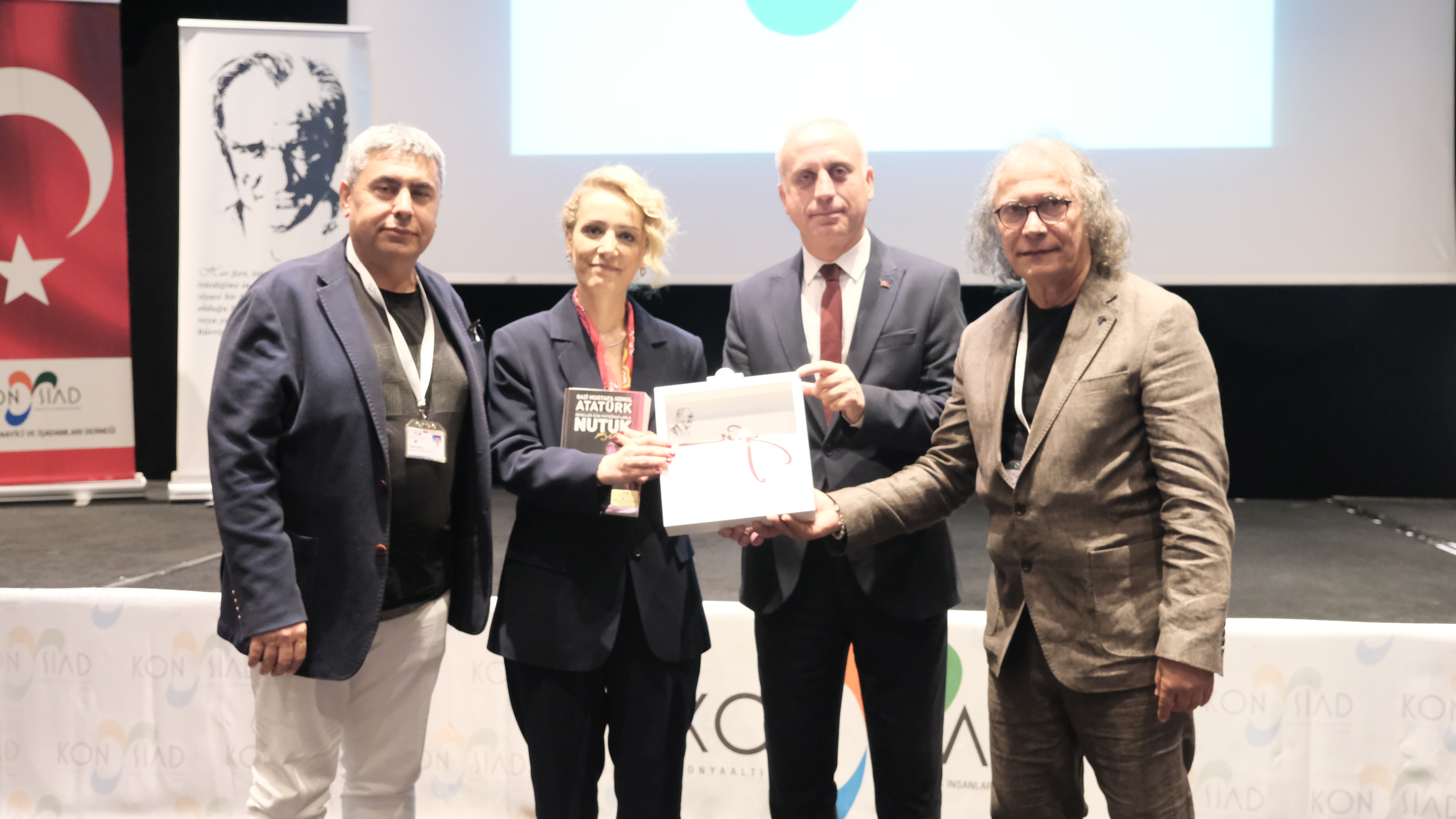 Konuğumuz Ekonomist Nilüfer Sezgin